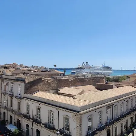 La Terrazza Su Ortigia Seaview Lejlighed *